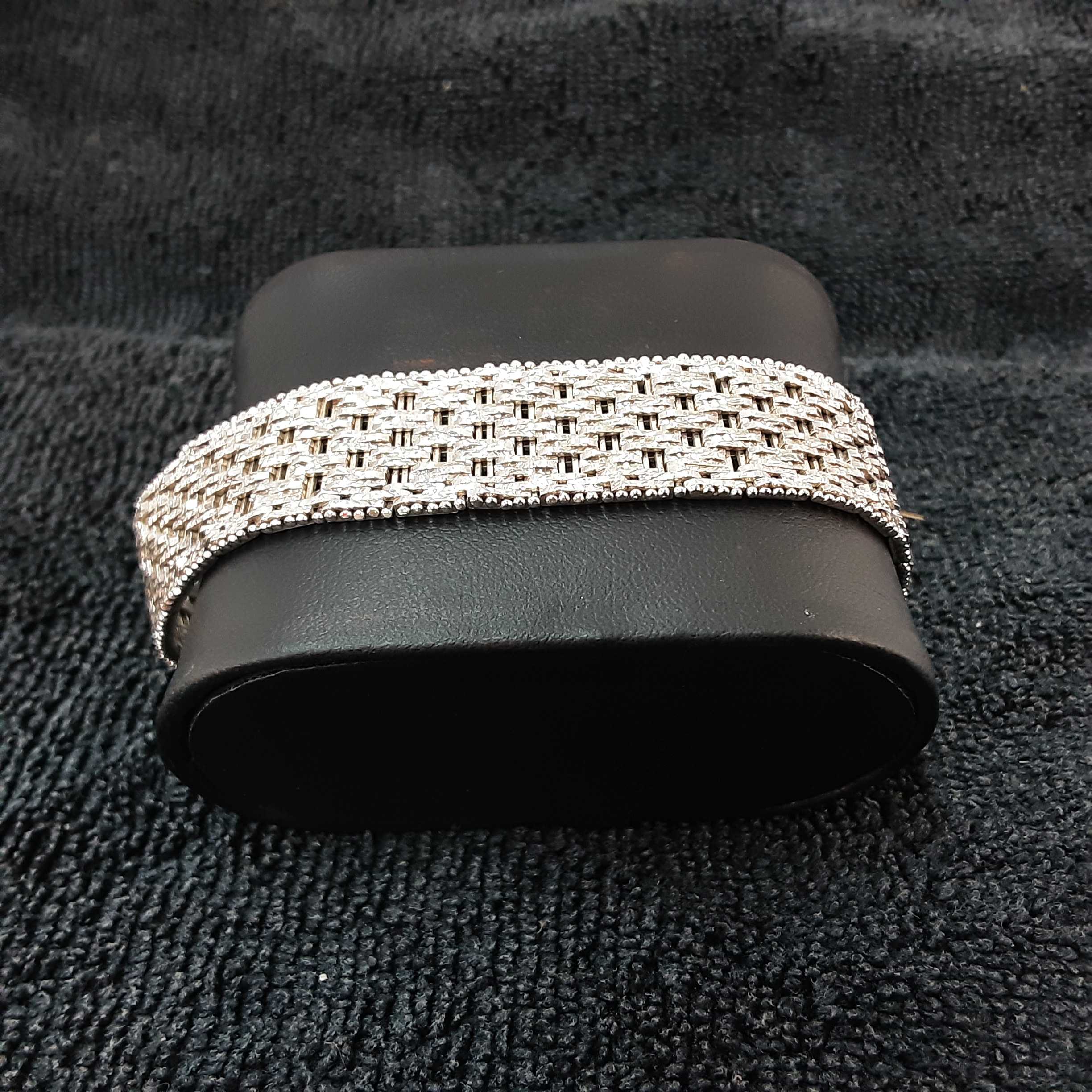Bracelet - Silver 37.5 grams 7 inch