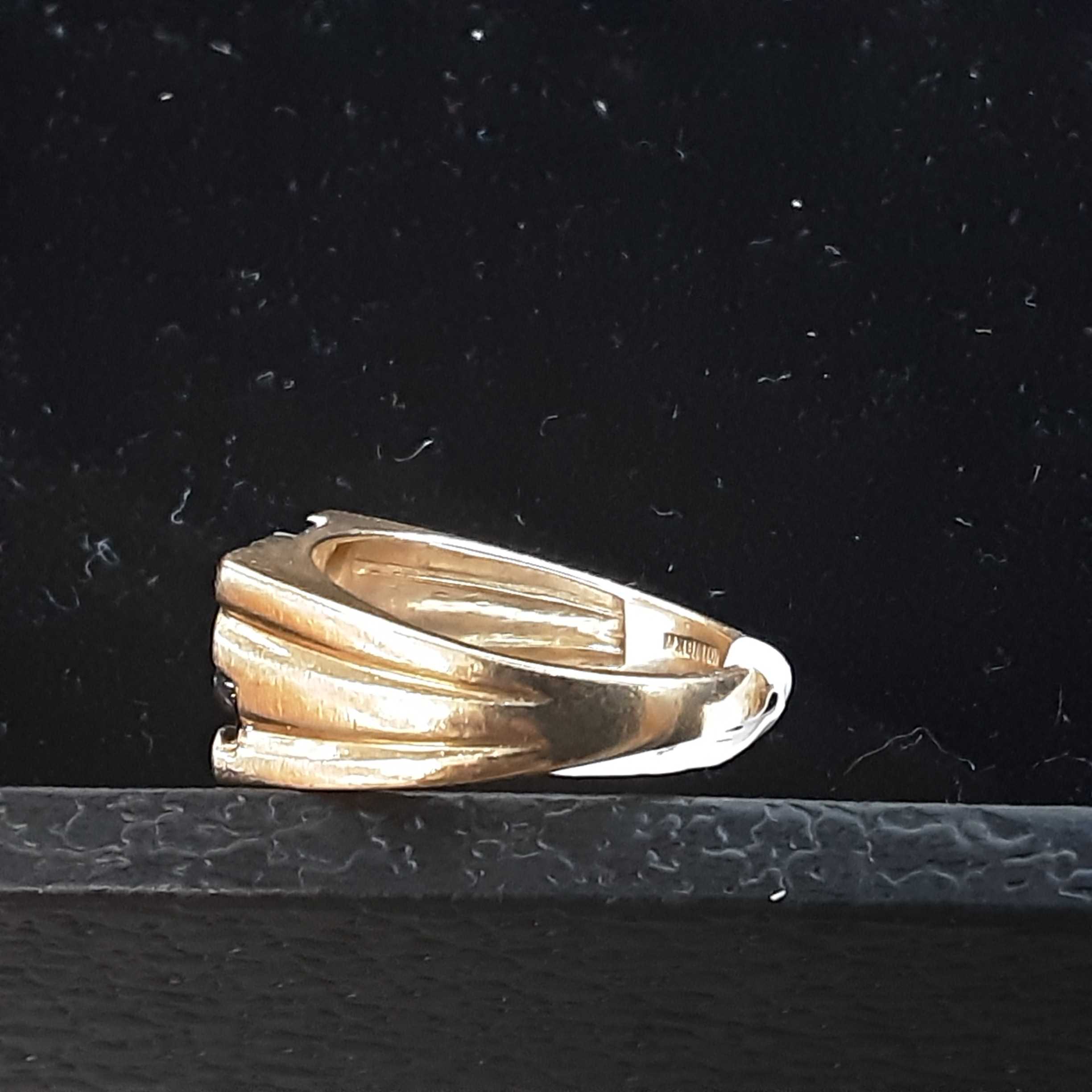 Men's Ring - Yellow Gold 10k (.417) 4.6 grams Size 8.5 - Image 2