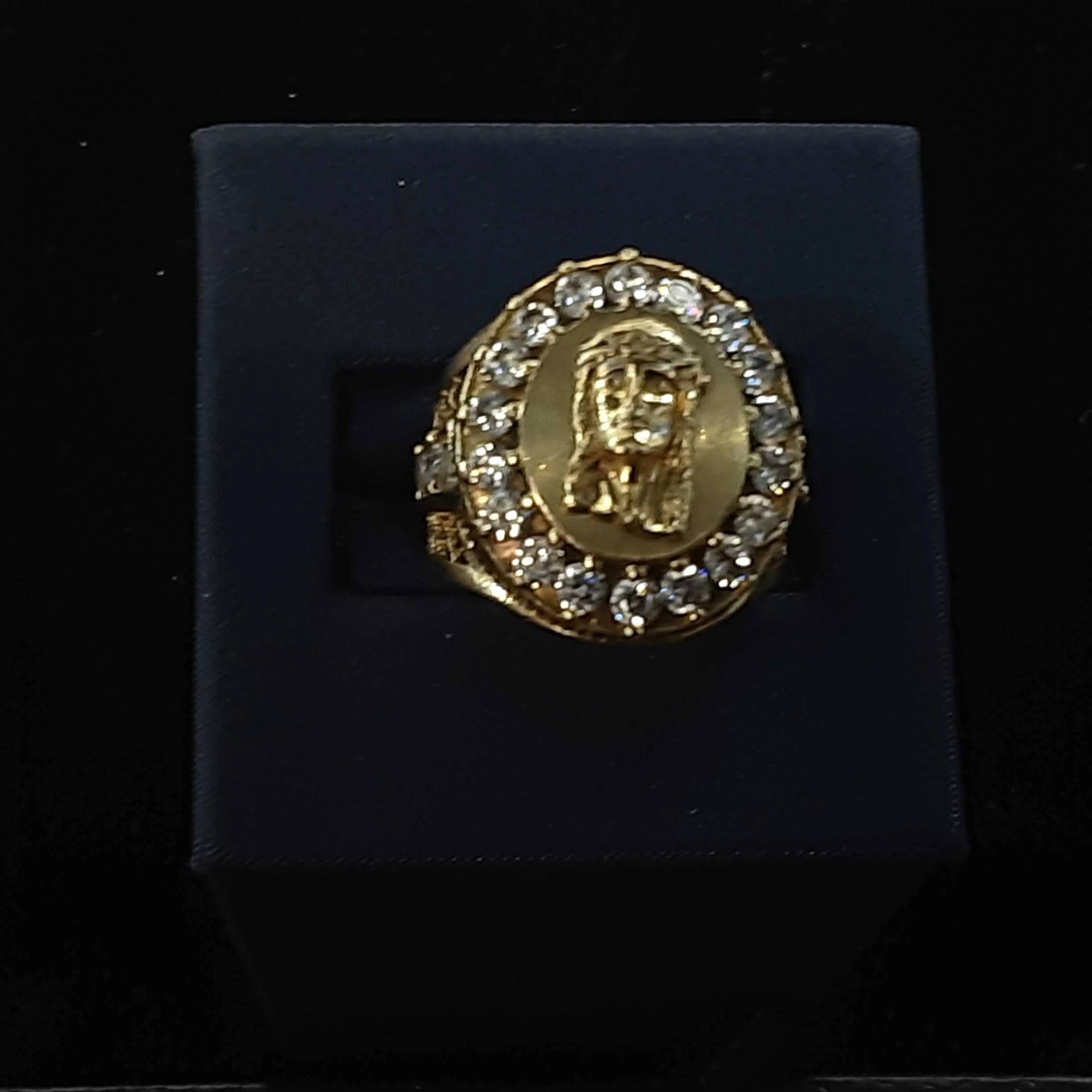 Men's Ring - Yellow Gold 10k (.417) 5.6 grams Size 10 - Image 2
