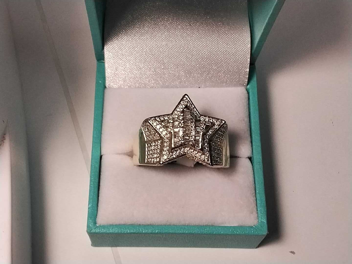 Men's Ring - Yellow Gold 10k (.417) 7.5 grams Size 12