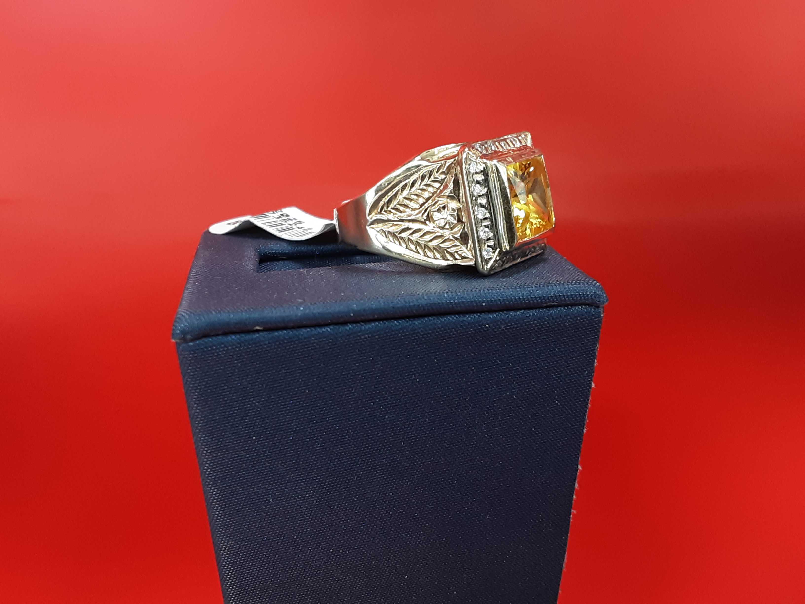 Men's Ring - Yellow Gold 14k (.585) 6.7 grams Size 20