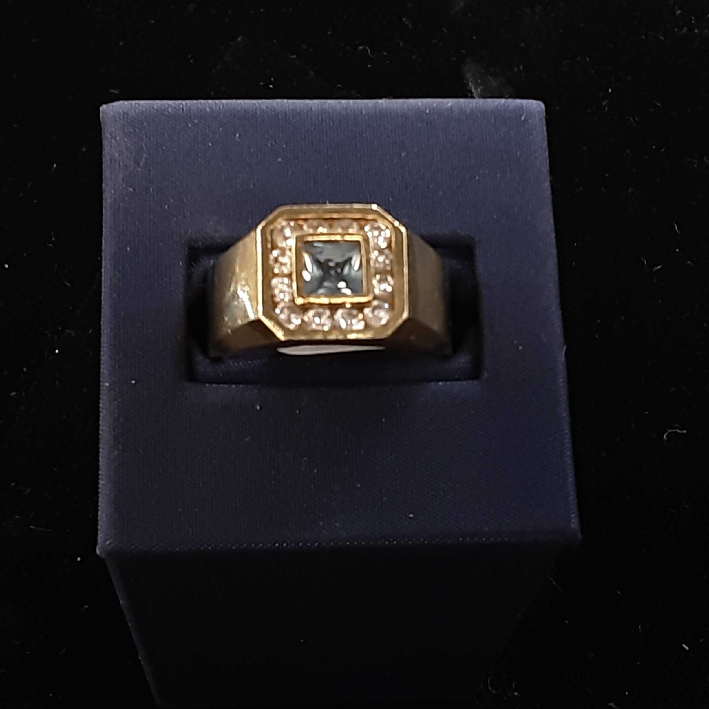 Men's Ring - Yellow Gold 14k (.585) 9.2 grams Size 7 - Image 2